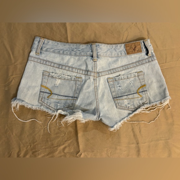 American Eagle Low Rise Booty Shorts - Picture 3 of 3